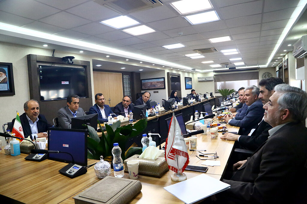 امکان توسعه شرکت‌ها در قالب «ارائه تسهیلات» یا «افزایش سرمایه» با حمایت ایمیدرو