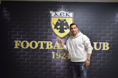 حاج‌صفی با آتنی‌ها تمدید کرد/ دختر احسان قرارداد امضا کرد!