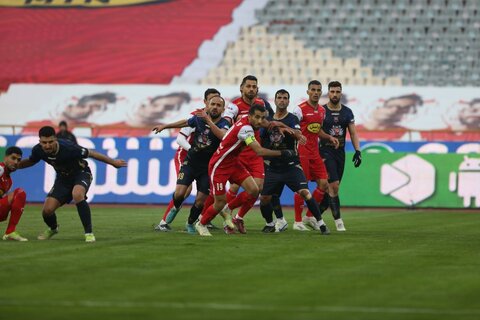 تکلیف میزبانی دیدار نساجی – پرسپولیس مشخص شد