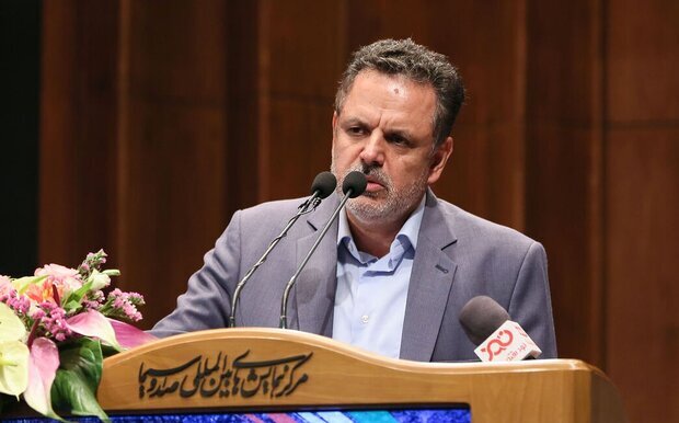 مردم کمتر به جایگاه‌های سوخت مراجعه کنند/ حل مشکل جایگاه‌های سوخت تا پایان امروز 