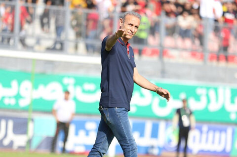 پیشنهاد رکوردشکن ۹۰ میلیاردی برای سرمربی پرسپولیس!