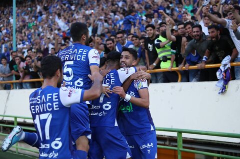 خلاصه بازی استقلال – نساجی/ صعود مقتدرانه آبی‌ها به فینال