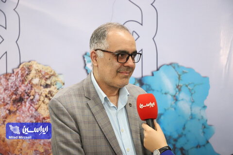 حجم ذخایر سنگ آهن ایران ۳ میلیارد و ۸۰۰ میلیون تن است