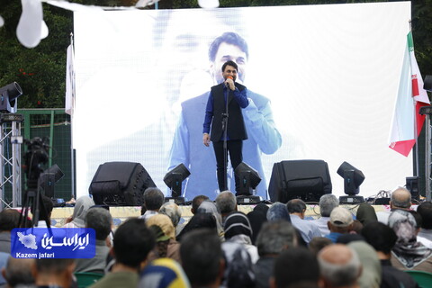 آیین تجلیل از بازنشستگان فولاد مبارکه