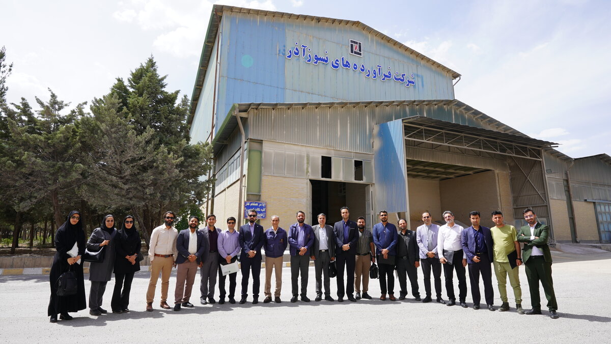  نخستین جلسه از سلسله نشست‌های هم‌اندیشی مسئولان روابط عمومی‌ توکافولاد 