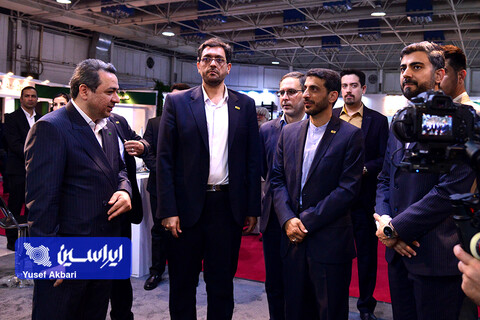 اولین روز از نمایشگاه بین المللی صنعت مالی (بورس، بانک و بیمه)