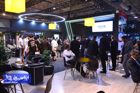 اولین روز از نمایشگاه بین المللی صنعت مالی (بورس، بانک و بیمه)