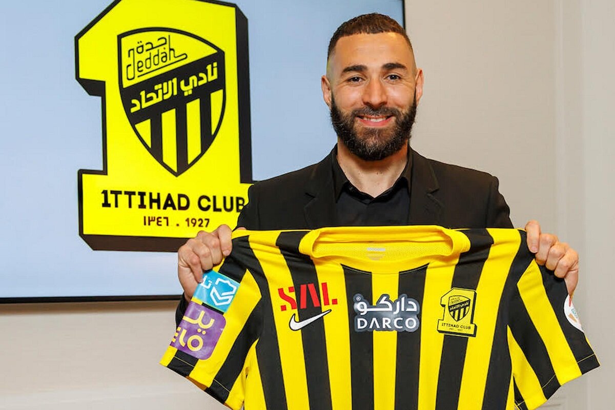 بنزما رسماً به الاتحاد پیوست