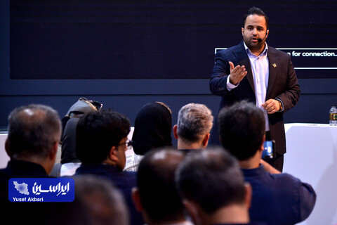 سومین روز از پانزدهمین نمایشگاه بین المللی صنعت مالی (بورس، بانک و بیمه)