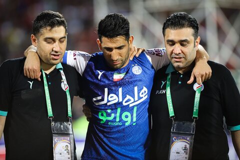 عیادت نماینده سپاهان از بازیکن استقلال