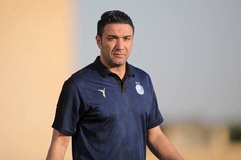 خبرنگاران اصفهانی‌ نشست خبری نکونام را تحریم کردند