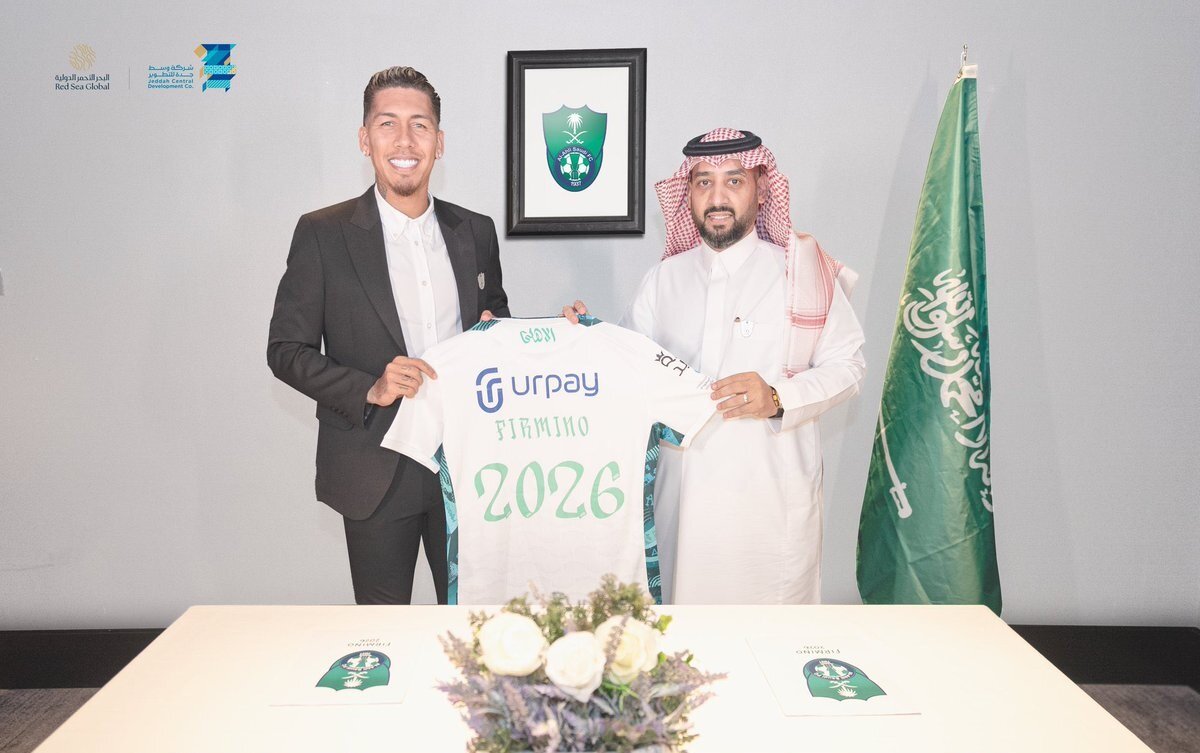 ستاره سابق لیورپول به الاهلی پیوست