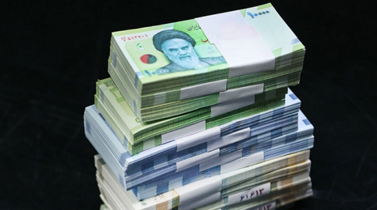 نرخ رشد نقدینگی ۹.۹ واحد درصد کم شد