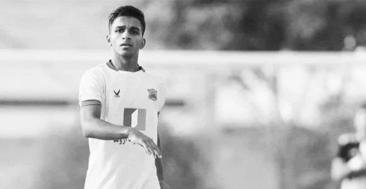 درگذشت بازیکن جوان صنعت نفت آبادان