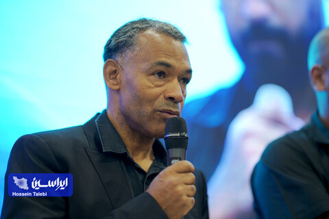 مورایس: مادران ایرانی لایق دیدن بازی فرزندان‌شان در استادیوم هستند