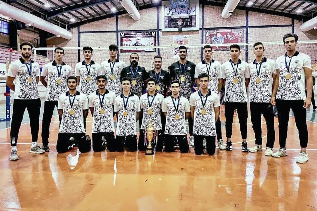 قهرمانی بلندقامتان جوان اصفهان با حضور نمایندگان سپاهان