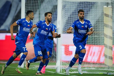 ۶ امتیازی شدن استقلال در شب سرافرازی ملوان