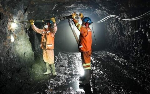 ارزش ذخایر ۶ ماده معدنی به بیش از ۱۰ میلیارد دلار رسید