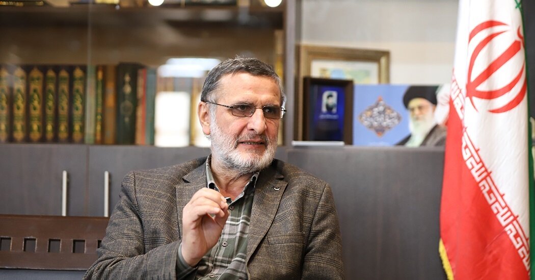 «خود اکثریت‌پنداری» ترفند دشمن برای ضربه زدن به انتخابات