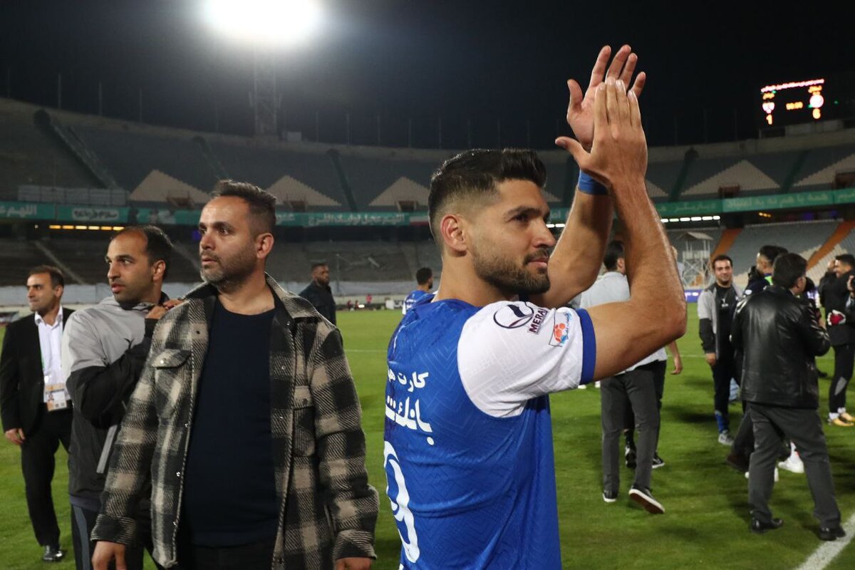 بازیکن استقلال: نویدکیا مربی توانمندی است و به اتفاقات هفته پایانی امیدواریم