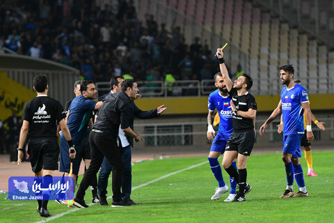 شکایت سپاهان از کادرفنی و مدیران استقلال