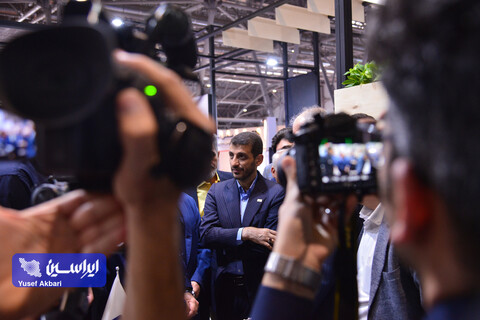 بازدید مدیرعامل فولادمبارکه از پانزدهمین نمایشگاه متالکس