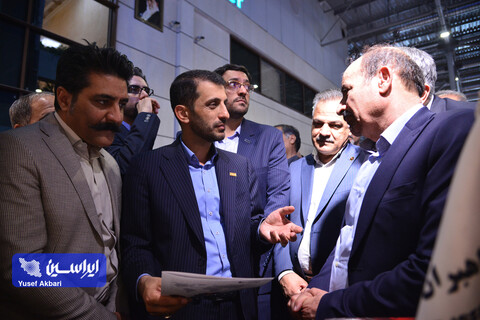 بازدید مدیرعامل فولادمبارکه از پانزدهمین نمایشگاه متالکس