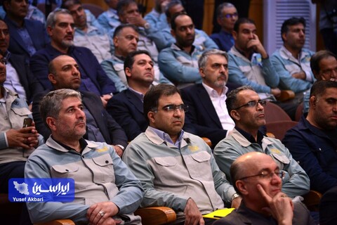 جلسه گردهمایی مدیران فولاد مبارکه با حضور وزیر صمت و استاندار اصفهان