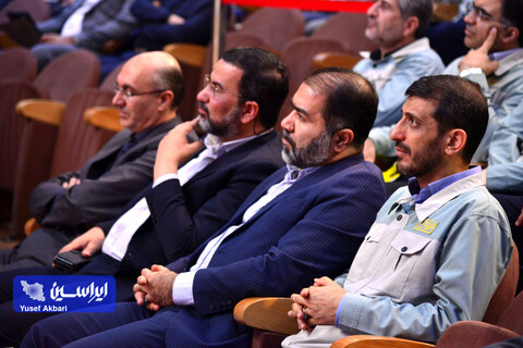 جلسه گردهمایی مدیران فولاد مبارکه با حضور وزیر صمت و استاندار اصفهان