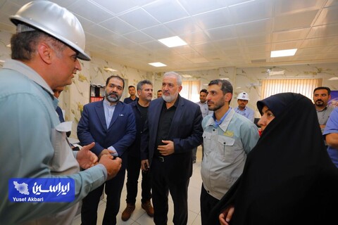 بازدید وزیر صمت از خطوط تولید و پروژه‌های توسعه‌ فولاد مبارکه