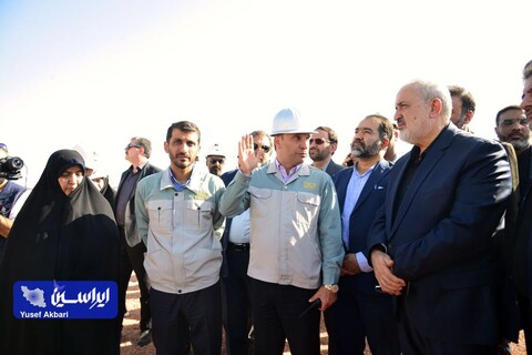 بازدید وزیر صمت از خطوط تولید و پروژه‌های توسعه‌ فولاد مبارکه