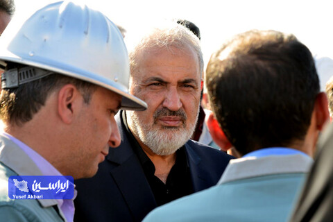 بازدید وزیر صمت از خطوط تولید و پروژه‌های توسعه‌ فولاد مبارکه