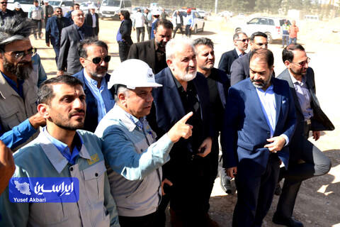 بازدید وزیر صمت از خطوط تولید و پروژه‌های توسعه‌ فولاد مبارکه
