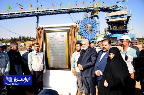 بازدید وزیر صمت از خطوط تولید و پروژه‌های توسعه‌ فولاد مبارکه