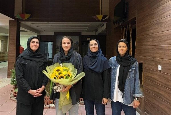 استقبال سپاهانی‌ها از سرمربی جدید تیم فوتبال بانوان