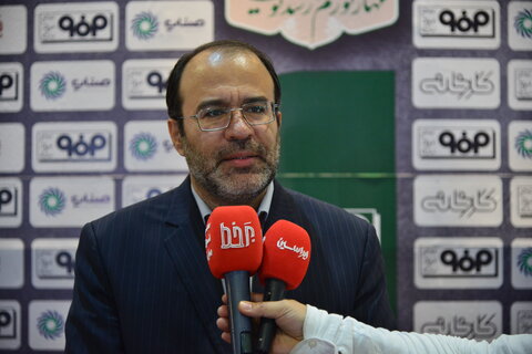 اقدام مثبت فولاد مبارکه در بهره‌برداری از بزرگ‌ترین نیروگاه خورشیدی کشور