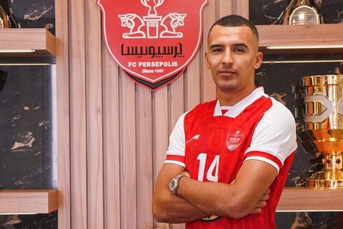 مهاجم جدید پرسپولیس قرارداد بست