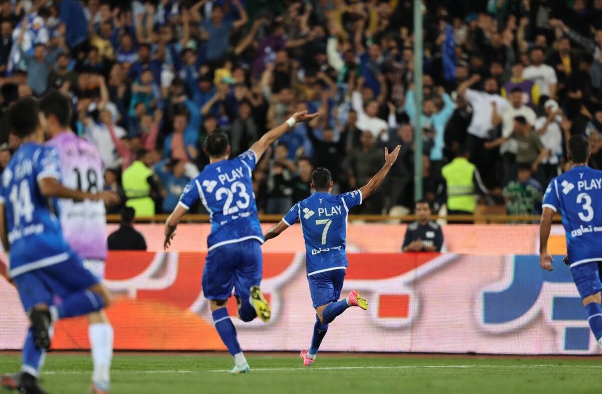 خلاصه بازی استقلال – هوادار/ کامبک با گل‌های مهرداد