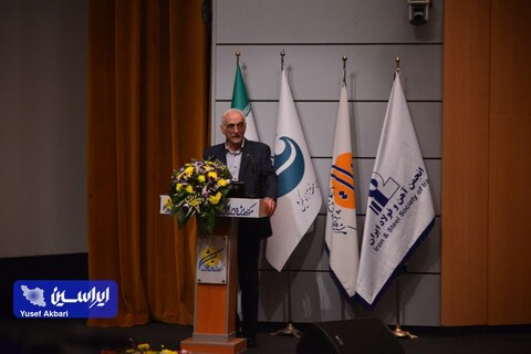 حمایت از تحقیقات ونوآوری در صنعت فولاد باید در دستور کار باشد