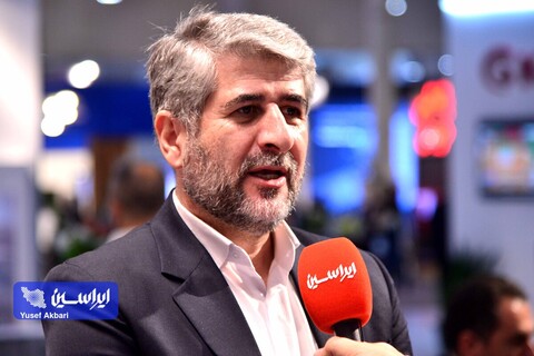 غرفه فولاد مبارکه در دومین روز از نمایشگاه بین المللی کیش