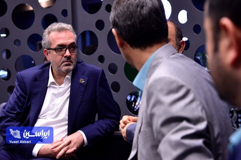 غرفه فولاد مبارکه در دومین روز از نمایشگاه بین المللی کیش