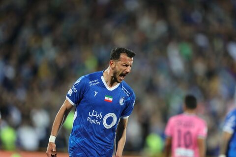 خلاصه بازی استقلال – آلومینیوم/ برد آبی‌ها با ضربه سر آرمان