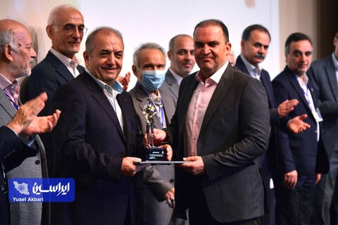 مراسم اختتامیه سمپوزیوم فولاد 402 و تجلیل از مرد سال فولاد