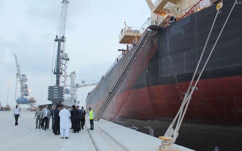 سرمایه‌گذاری ۴.۴ همتی و ۱۹۵ میلیون یورویی سازمان بنادر و دریانوردی در سواحل مکران