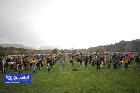 همایش ورزش صبحگاهی خانواده بزرگ فولاد مبارکه