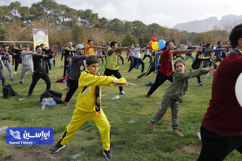 همایش ورزش صبحگاهی خانواده بزرگ فولاد مبارکه