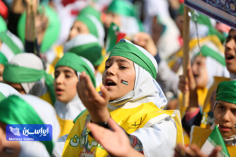 راهپیمایی 13 آبان