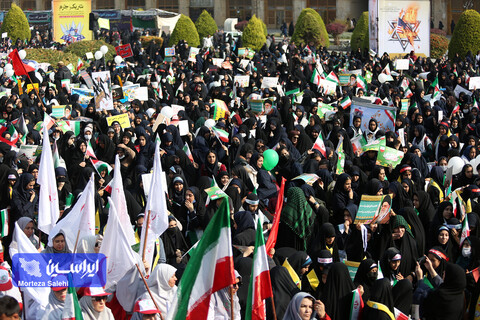 راهپیمایی 13 آبان