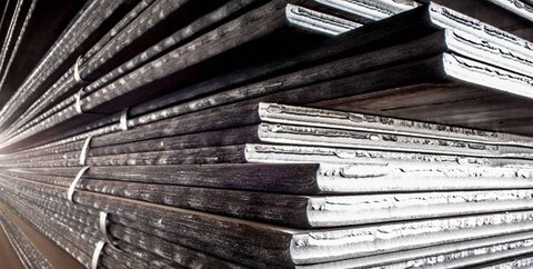 عرضه ۳۱۲ هزار تن شمش بلوم و تختال در بورس کالا