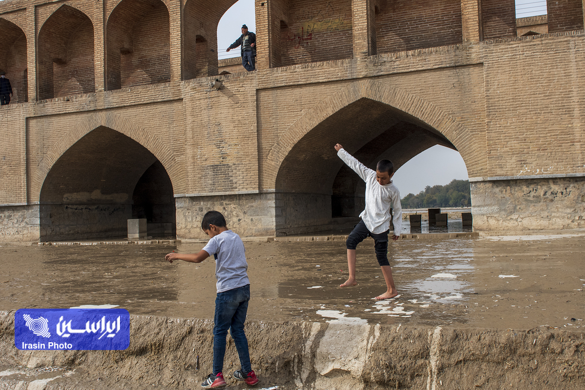 زاینده رود؛ مطالبه‌ای که شرط زندگی در اصفهان را یدک می‌کشد